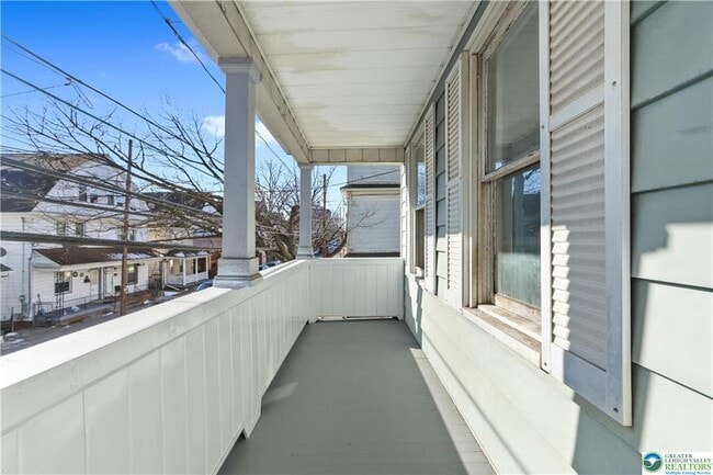 Foto del edificio - 746 N Washington St