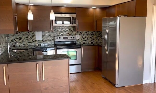 Foto del edificio - 5815 N Sheridan Rd