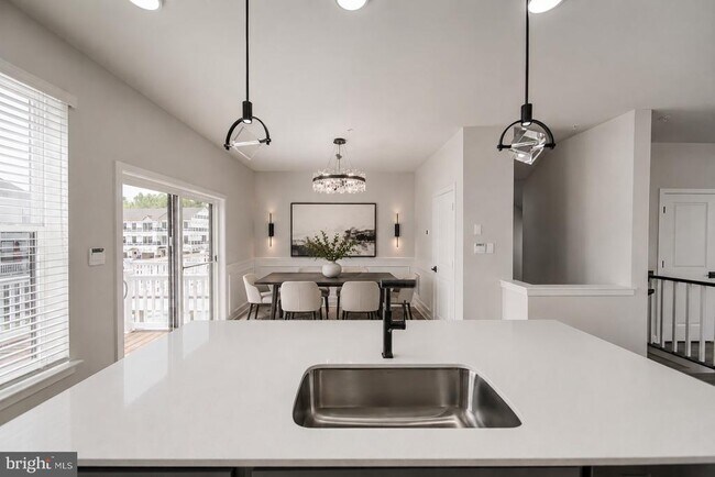 Foto del edificio - 442 Whirl Ln