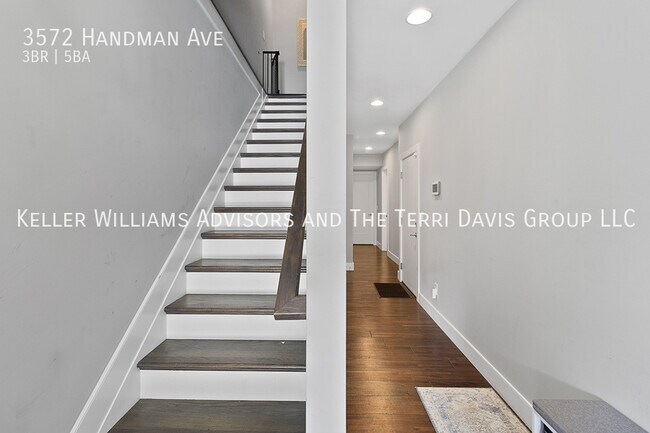 Foto del edificio - 3572 Handman Ave