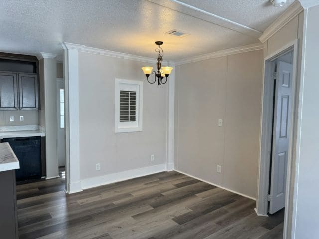 Building Photo - 9357 Eden Dr