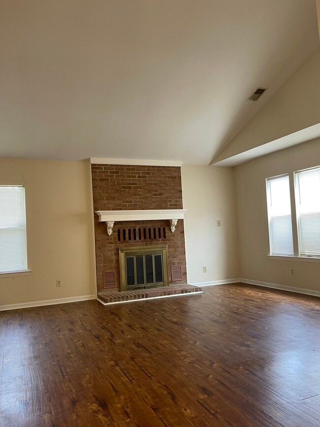 Building Photo - 2731 Von Thuringer Ct
