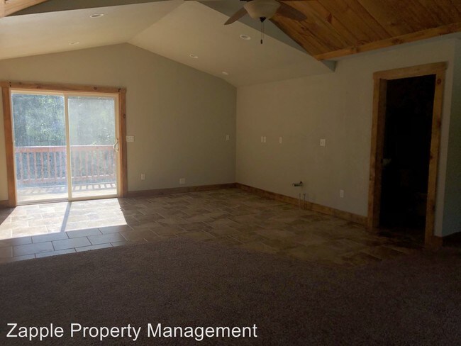 Foto del edificio - 3 br, 2 bath House - 138 Shiplett Rd.