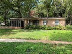 Foto principal - 811 Westwood Dr