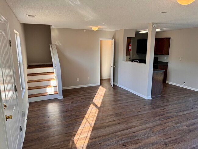 Building Photo - 9966 Branley Oak Dr