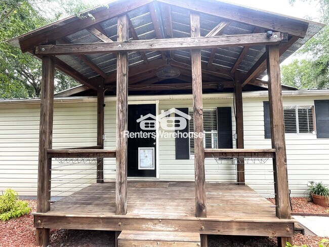 Foto del edificio - 28639 Bennington Dr