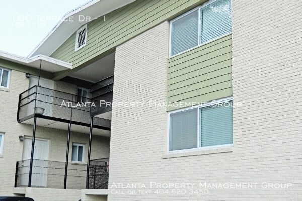 Building Photo - 100 Terrace #1