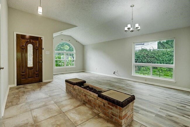 Building Photo - 3826 Carya Cir