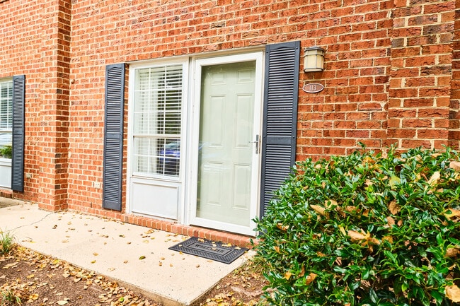 Building Photo - 113 Coleridge Ct