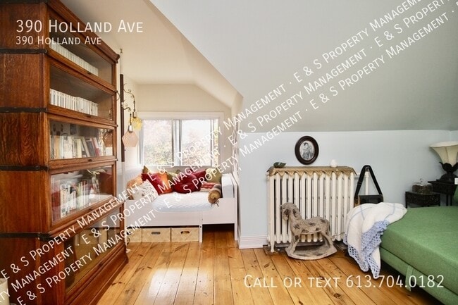 Building Photo - 390 Holland Ave