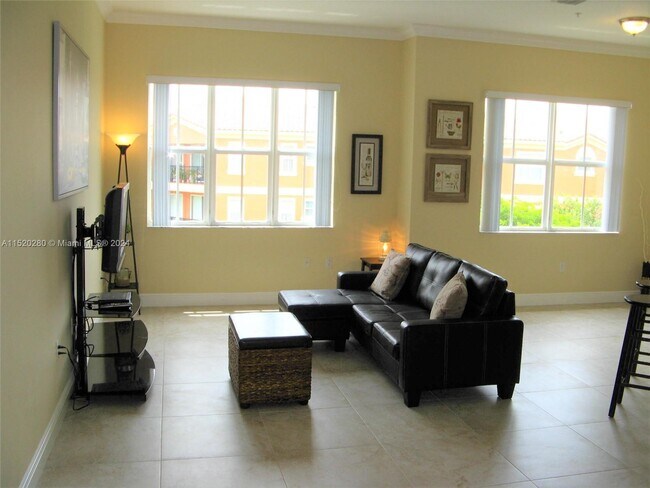 Foto del edificio - 4704 SW 160th Ave