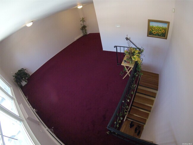 Foto del edificio - 240-50 68th Ave