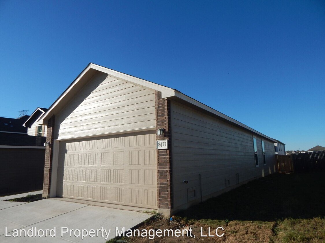 8433 Amistad Cove, Converse, TX 78109 House Rental in Converse, TX