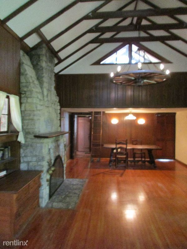 Building Photo - 3 br, 2 bath House - 7979 Olentangy River Rd