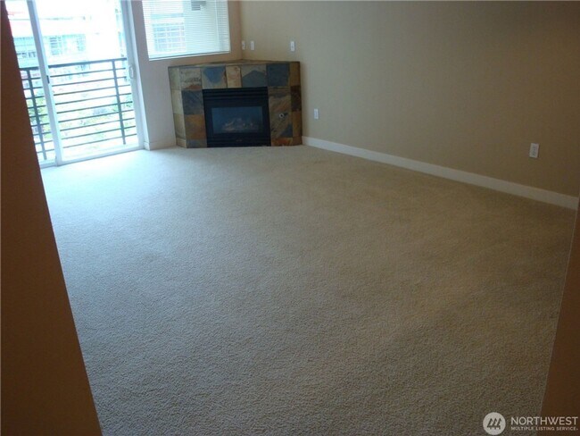 Building Photo - 1bd/1ba Bellevue Condo