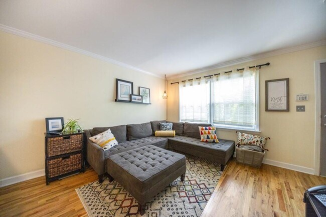 Building Photo - 2232 Dunseath Ave NW