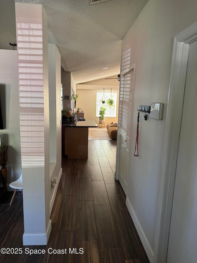 Foto del edificio - 2201 Appalachian Dr