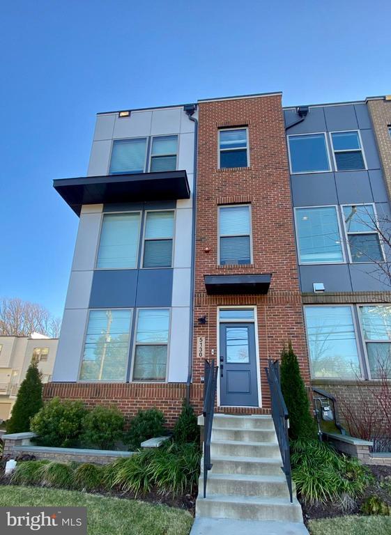 Foto del edificio - 5130 Randolph Rd