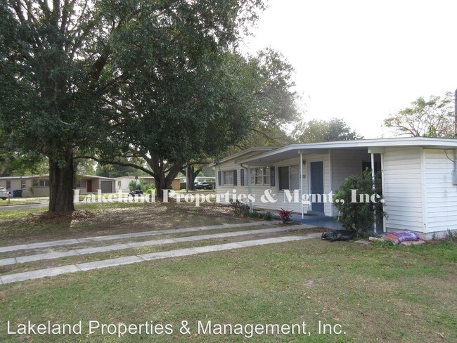 Building Photo - 3 br, 1 bath House - 2035 S. Crystal Lake Dr.