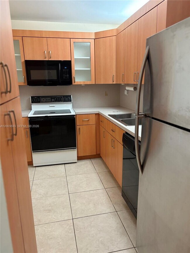 Foto del edificio - 8335 SW 72nd Ave