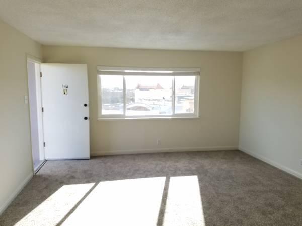 Building Photo - 2 bedroom in South San Francisco CA 94080