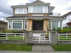 Building Photo - 2165 Upland Dr