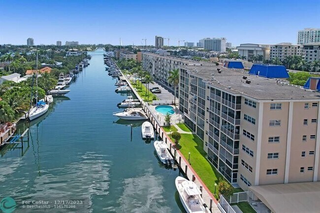 Foto del edificio - 1617 SE 15th St
