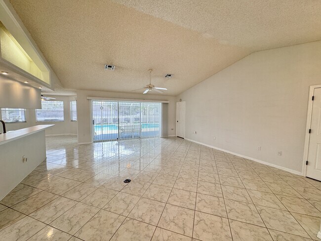 Foto del edificio - 8442 Eldridge Rd