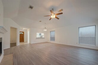 Building Photo - 4431 Duesenberg Dr