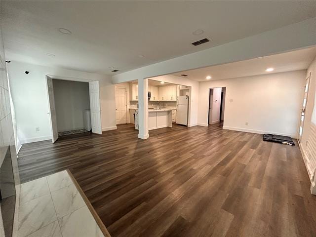 Building Photo - 2707 El Capitan Dr