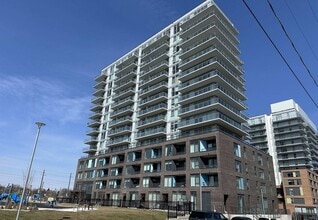Building Photo - 185 Deerfield Rd