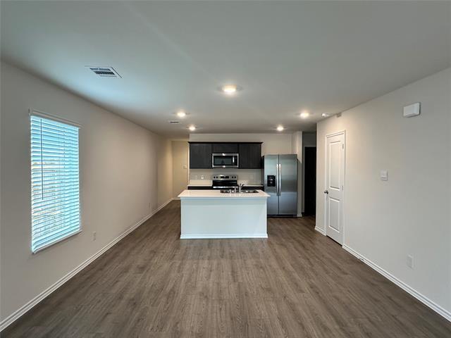 Foto del edificio - 1325 Brook Ln