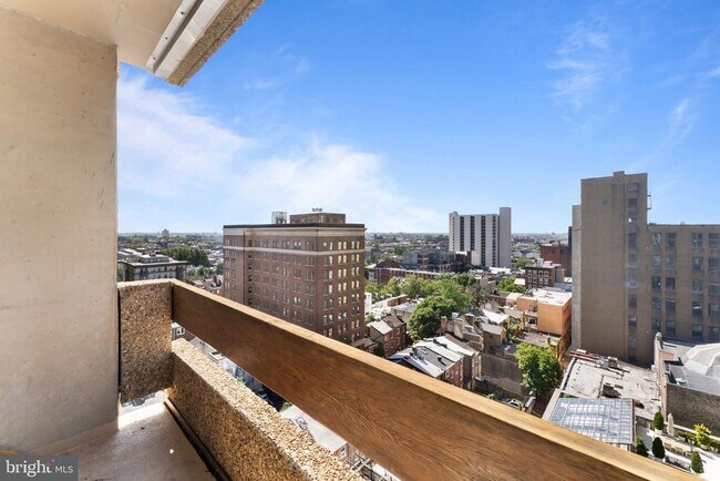 Foto del edificio - 1326 Spruce St