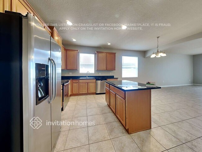 Building Photo - 5643 Aral Dr