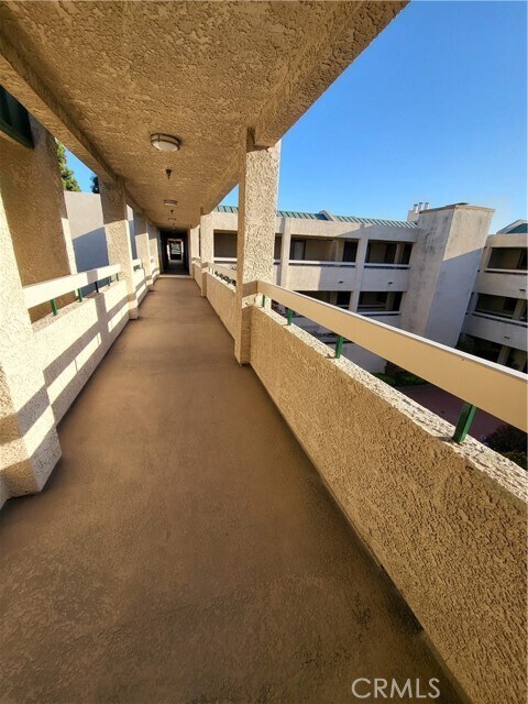 Foto del edificio - 12121 Centralia St