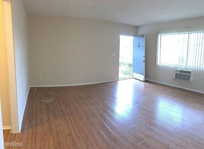 Building Photo - 2 br, 2 bath Apartment - 5650 Fair Avenue 25