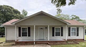 Building Photo - 605 Gladedale Ln
