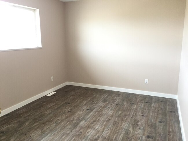 Photo du bâtiment - 9019-9086 86 St