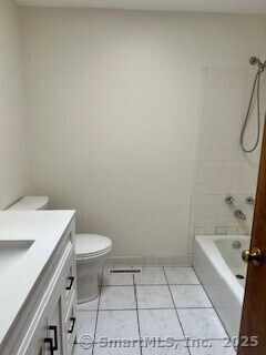 Foto del edificio - 24 Candlewood Ln