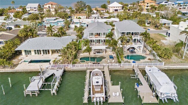 Foto del edificio - 644 Boca Ciega Isle Dr