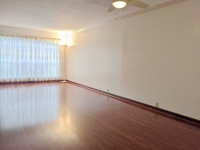 Building Photo - 3108 Vossdale Rd