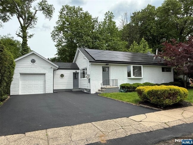 Foto del edificio - 41 Woods Ave