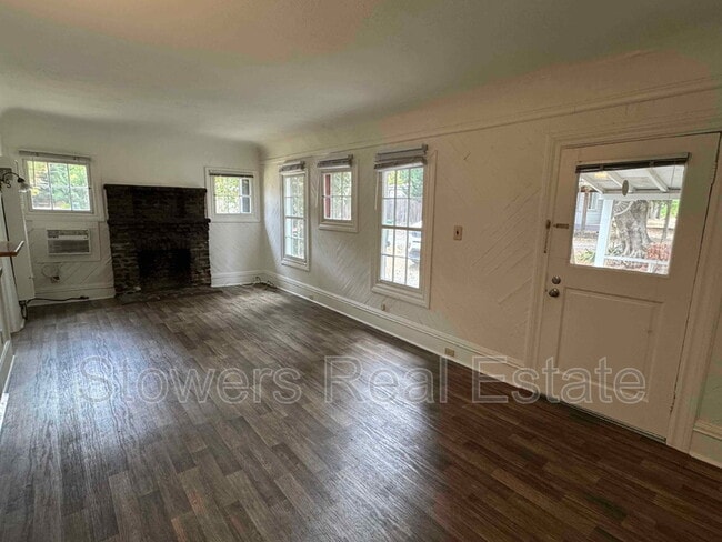Building Photo - 1272 Danville Blvd