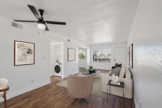 Interior Photo - The Tallows at Peoria