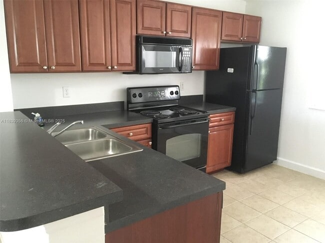 Foto del edificio - 10161 W Sunrise Blvd