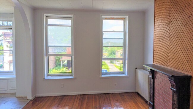 Foto del edificio - 892 River St, troy