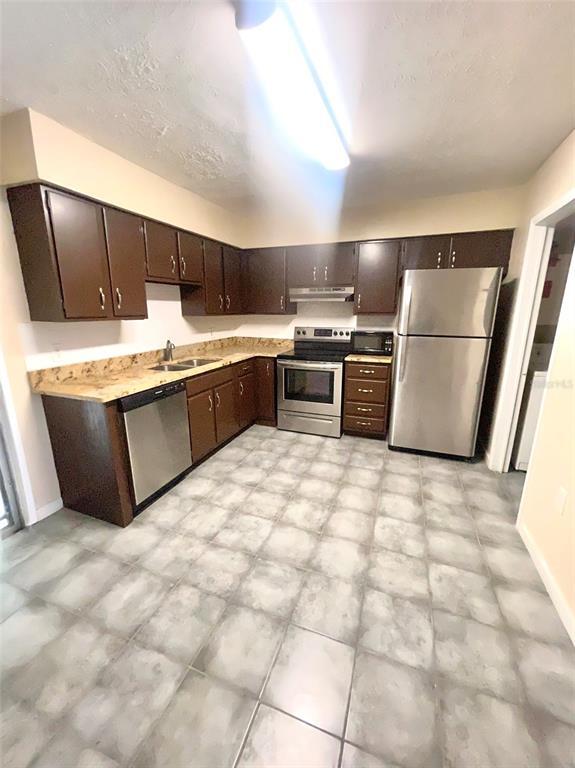 Building Photo - 3946 Crayrich Cir