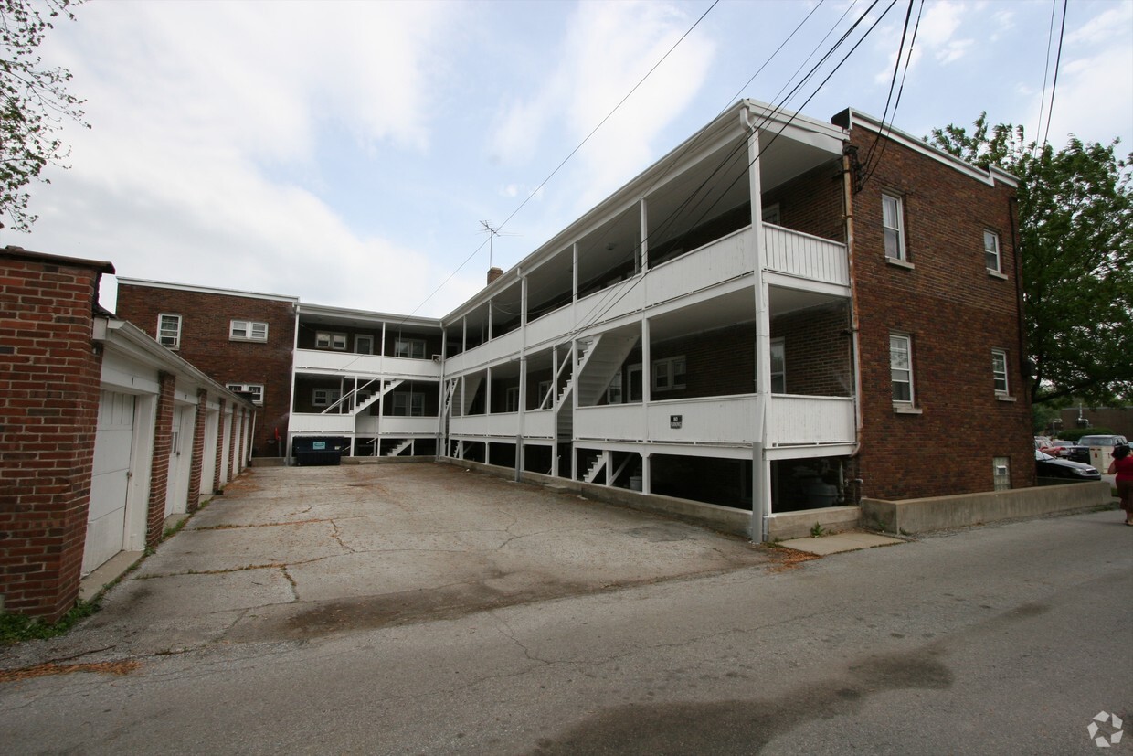 Building Photo - 204 Lafayette Ave.