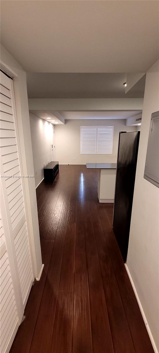 Building Photo - 7333 Dickens Ave