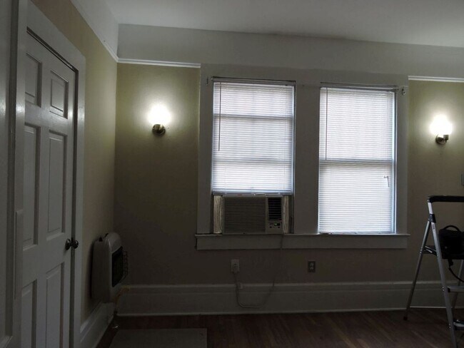 Foto del edificio - University Gardens One Bedroom Apartment F...
